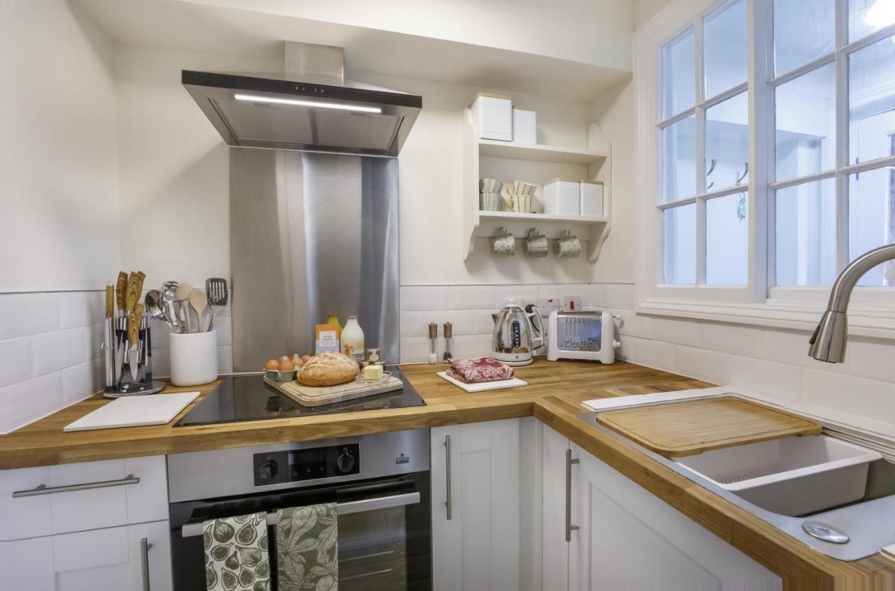 The Garden Square - Unique Luxury Apartment In Historic Garden Square - Ideal For 2 People York Eksteriør billede